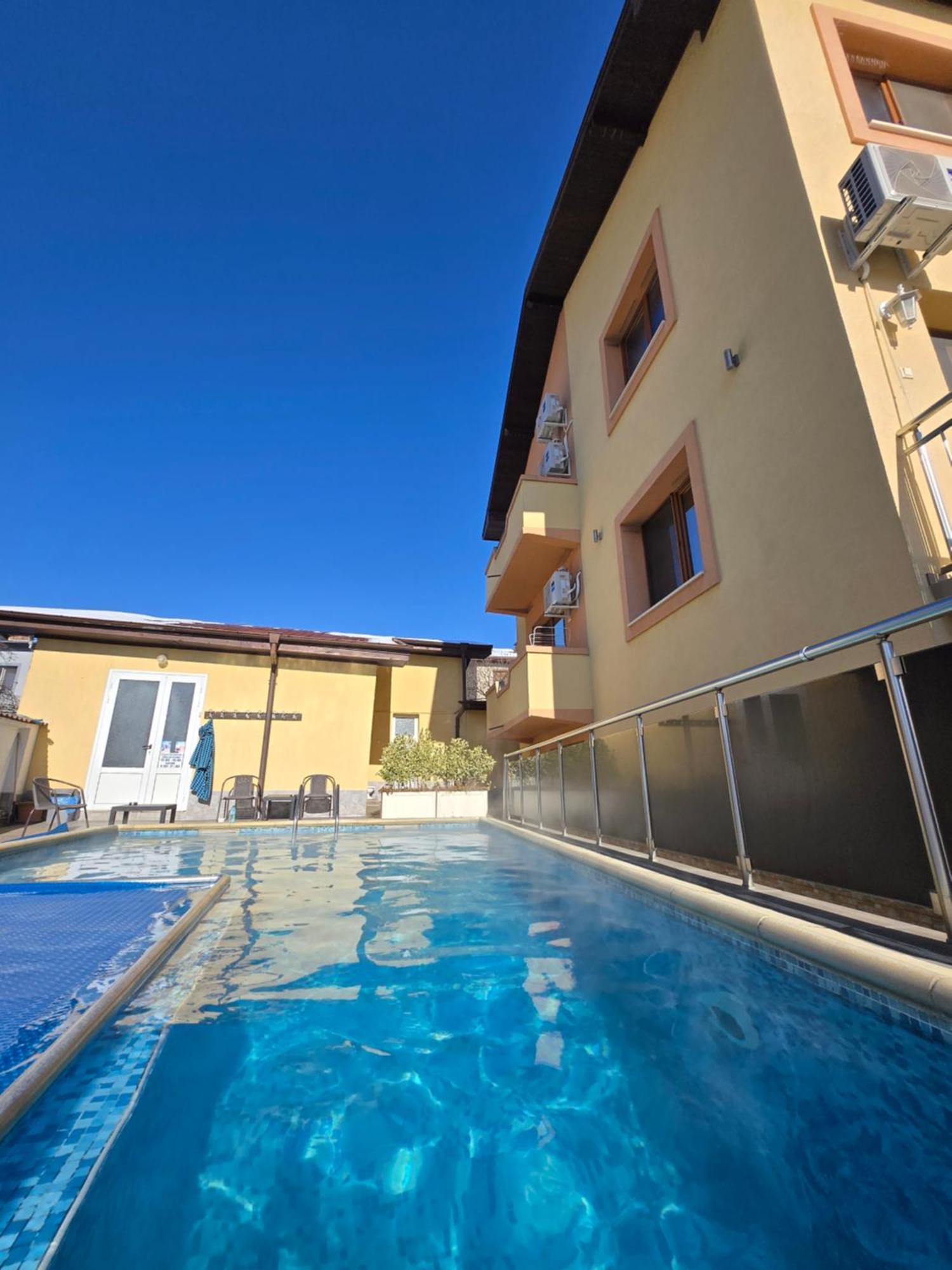 Family Hotel Dalia Velingrado Exterior foto